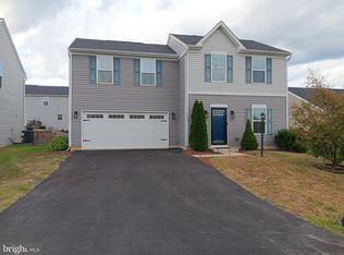 125 Ceritos Trl, Martinsburg, WV 25403