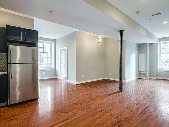2nd image of 301 Market St #2