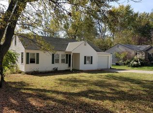 9355 E 68th St, Raytown, MO 64133