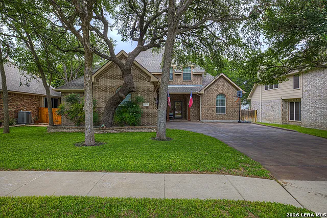 2536 Woodbridge Way — Photo 2