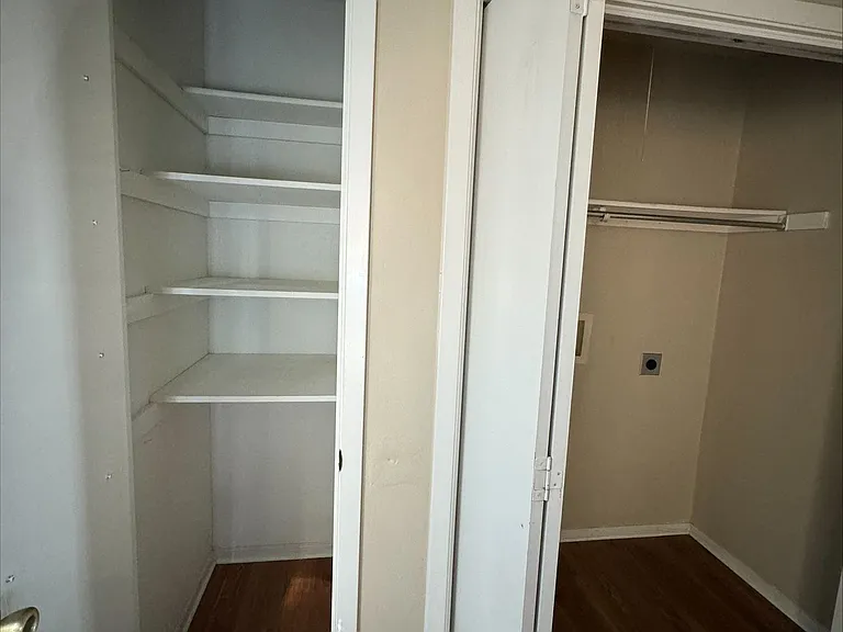 1227 Dallas Dr — Photo 18