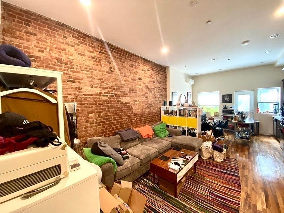 1st image of 150 W 127th St APT 3