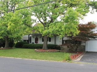 1011 W Hudson St, Peoria, IL 61604