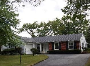 1530 N Ridge Ave, Arlington Heights, IL 60004