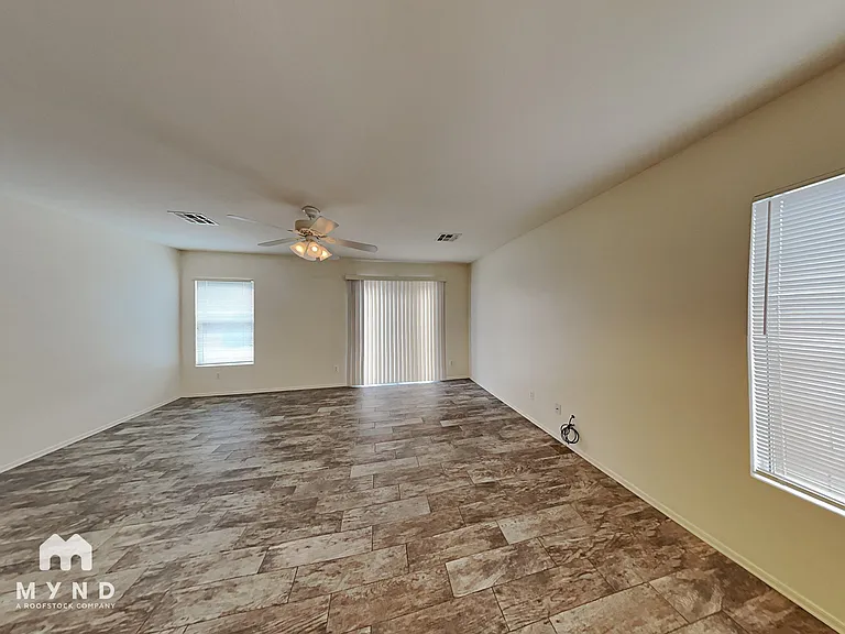 22564 W Pima St — Photo 17