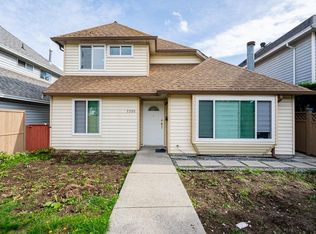 7258 128th St, Surrey, BC V3W 9A1