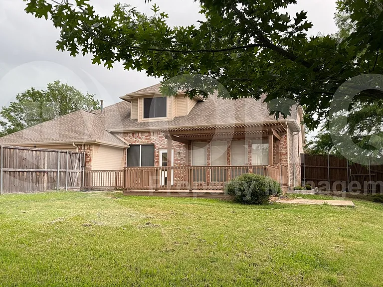 923 Granview Dr — Photo 26