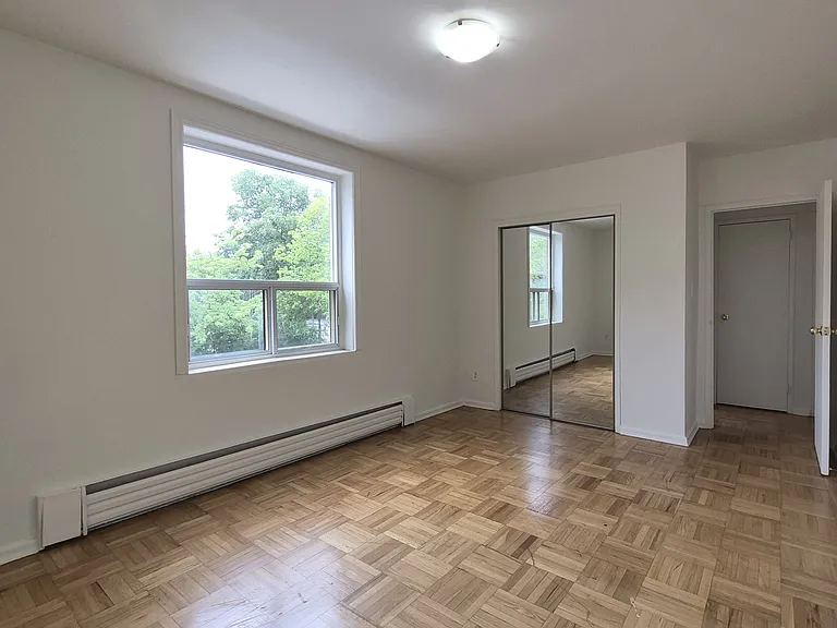 1751 Victoria Park Ave #204 — Photo 17