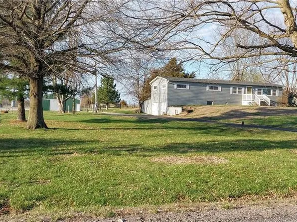 20824 NE 172nd St, Holt, MO 64048