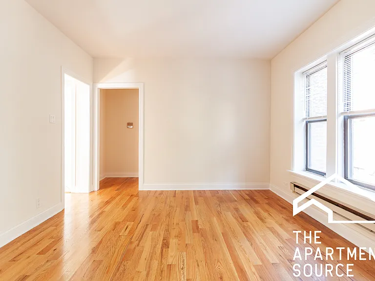 3823.5 N Fremont St #W3 — Photo 4