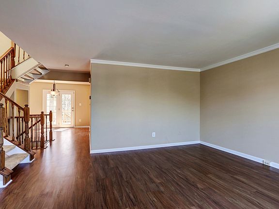 2nd image of 9052 Marie Ct