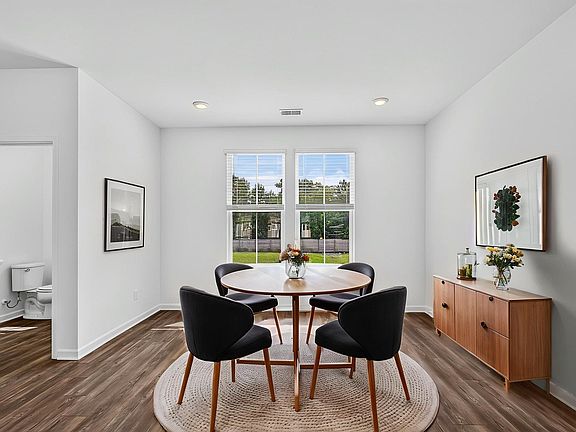 2nd image of 5653 Sablewood St #4956944