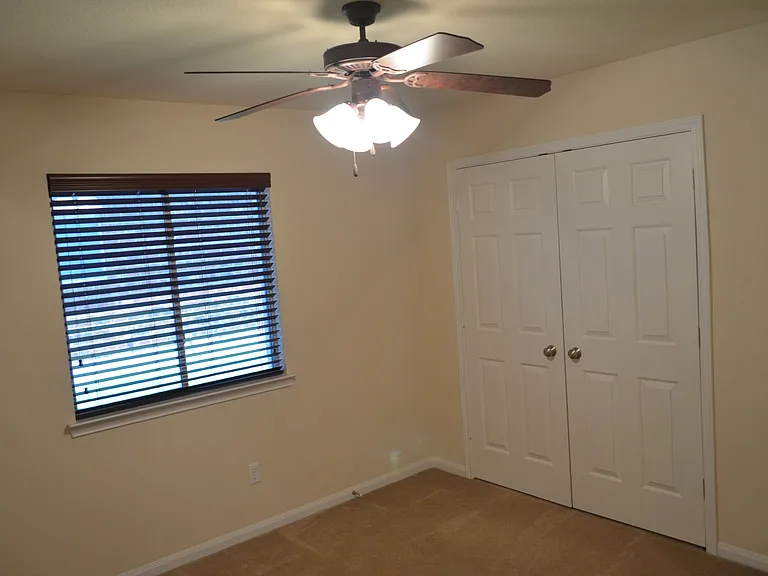 507 Cattail Cir — Photo 9