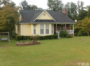 424 Grimble Dr, Linden, NC 28356