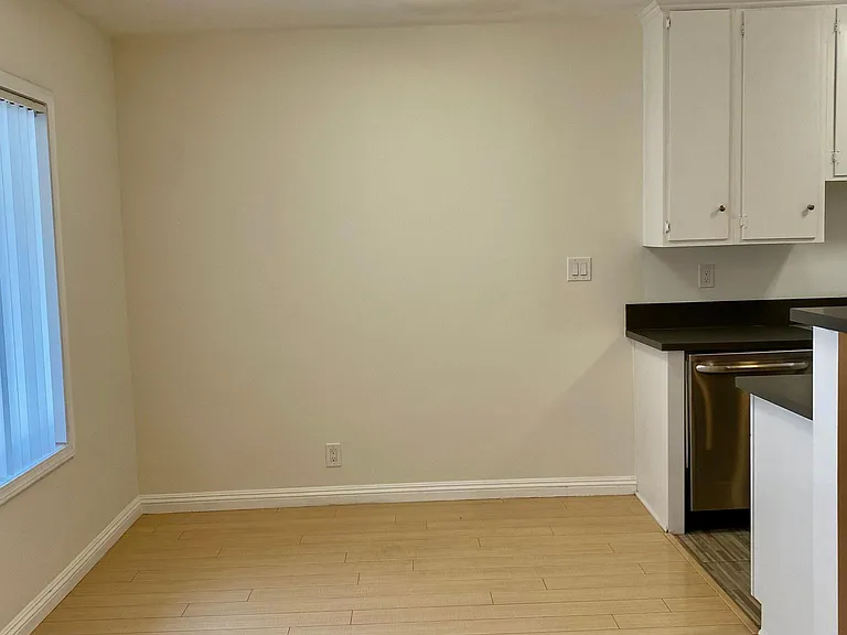 3726 S Canfield Ave #7 — Photo 6