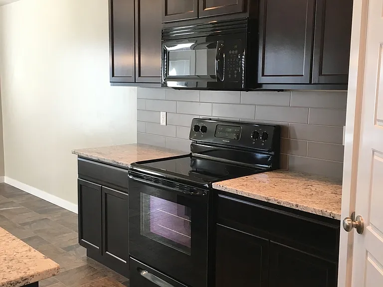 6167 N Santa Rita Ave — Photo 8