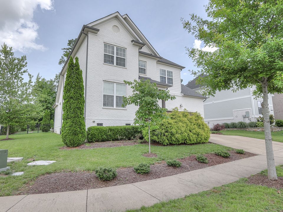 1st image of 2600 Bramblewood Ln