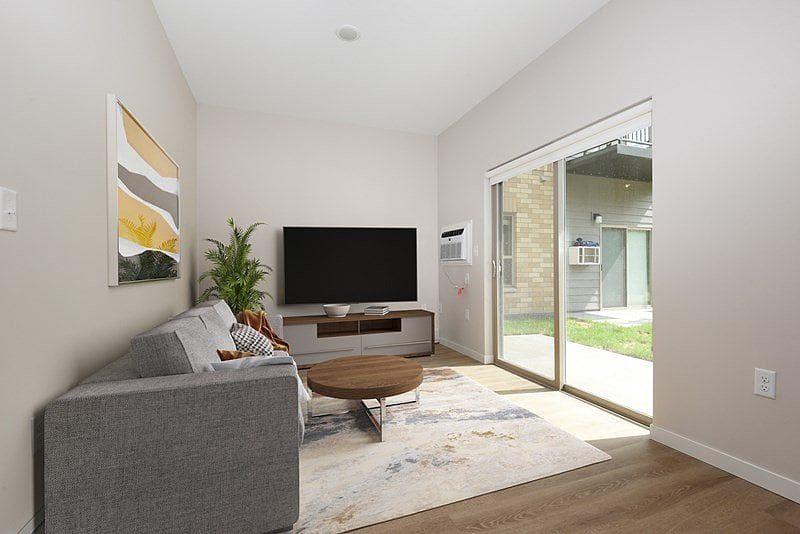 Glen Pond Apartment Community 1364 High Site Dr Eagan MN Zillow