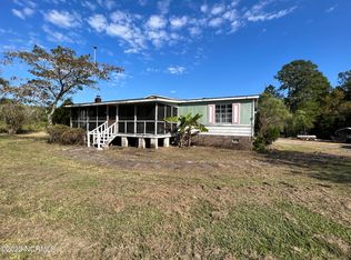 729 Hodges Rd, Scranton, NC 27875