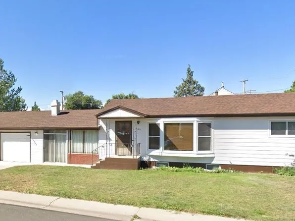 609 S 1st Avenue, Brighton, CO 80601