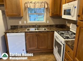 9 Carmela Ct, Nassau, NY 12123