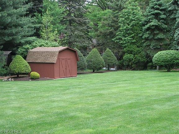 4th image of 204 Milton Dr