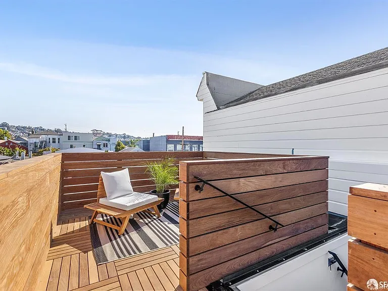 1160 Florida St — Photo 34