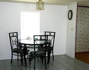 3rd image of 26226 Glenhaven Dr