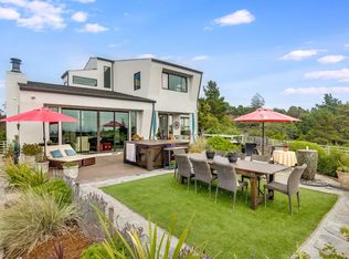 250 Bunker Hl, Aptos, CA 95003