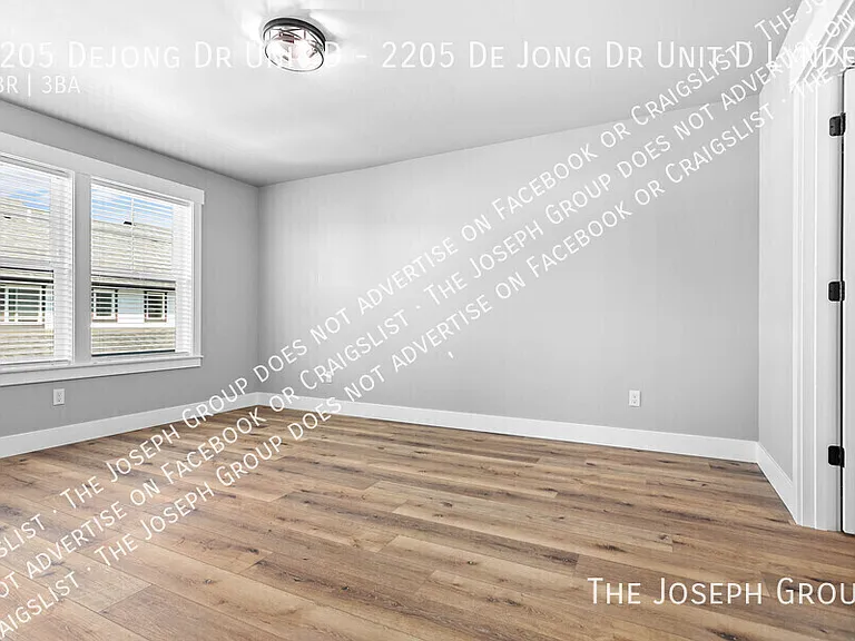 2205 Dejong Dr #D — Photo 20
