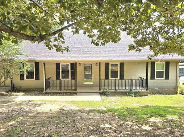 39 Bayshore Dr, Cadiz, KY 42211