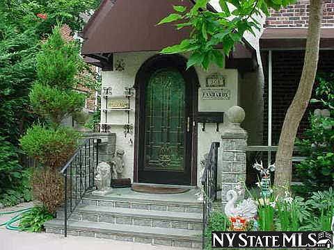 1st image of 308 Cedarhurst Ave