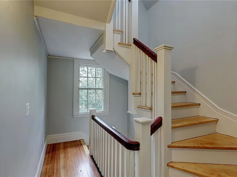 16 Elton St — Photo 17