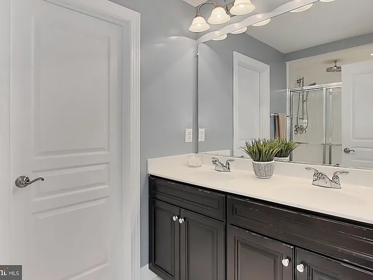 6238 Summit Point Ct — Photo 19