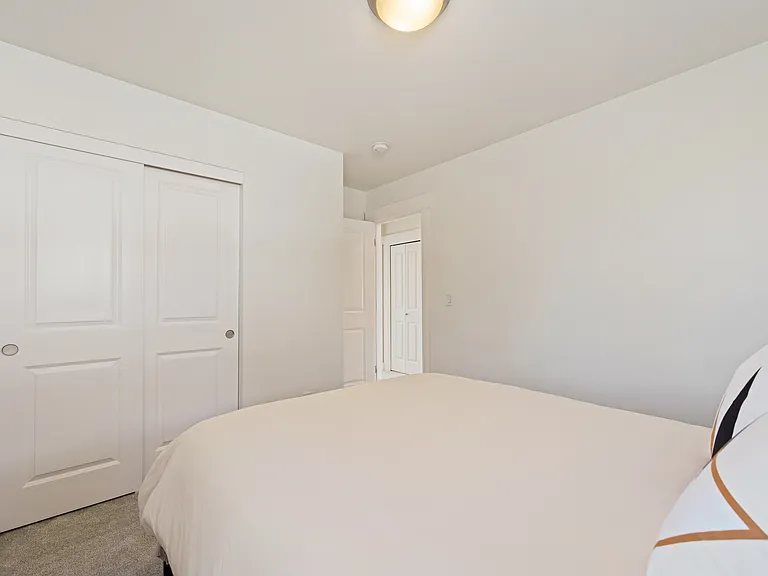 63372 Ob Riley Rd — Photo 34