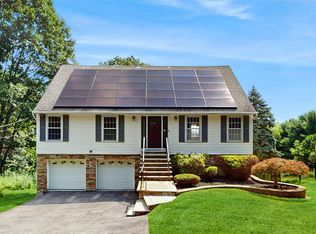 10 Sunset Hts, Monroe, NY 10950