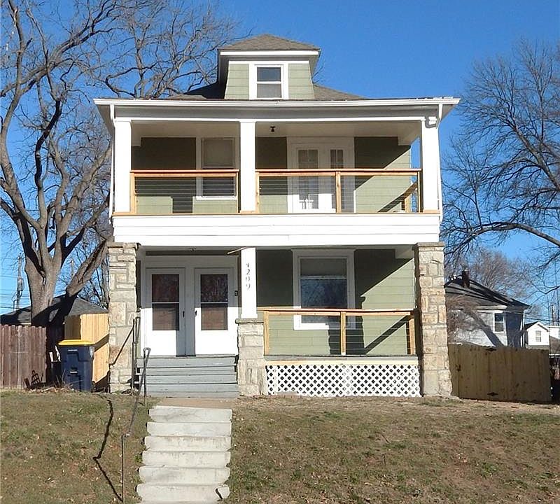 1st image of 4209 Holly St
