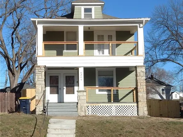 4209 Holly St, Kansas City, MO 64111