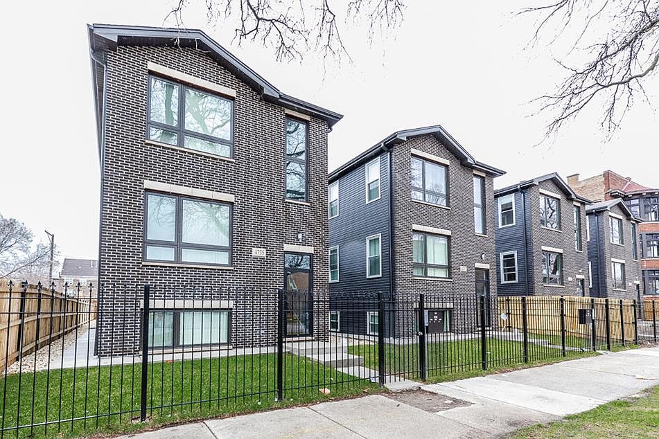 1st image of 4741 S Michigan Ave #2W