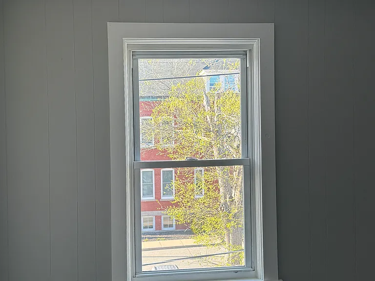 178 Blackmer St #3 — Photo 12