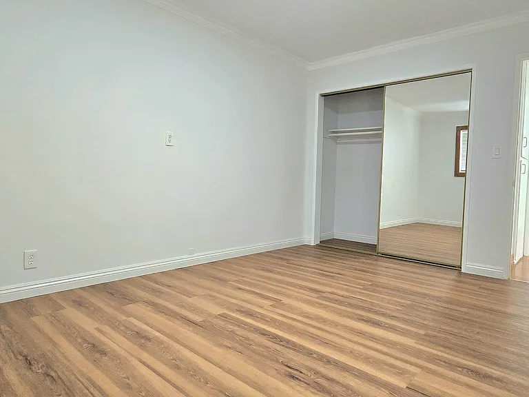 700 E Angeleno Ave — Photo 18
