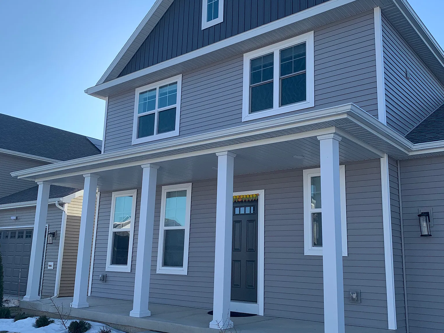 3 bed, 1848 sqft, $3,195 — Photo 1