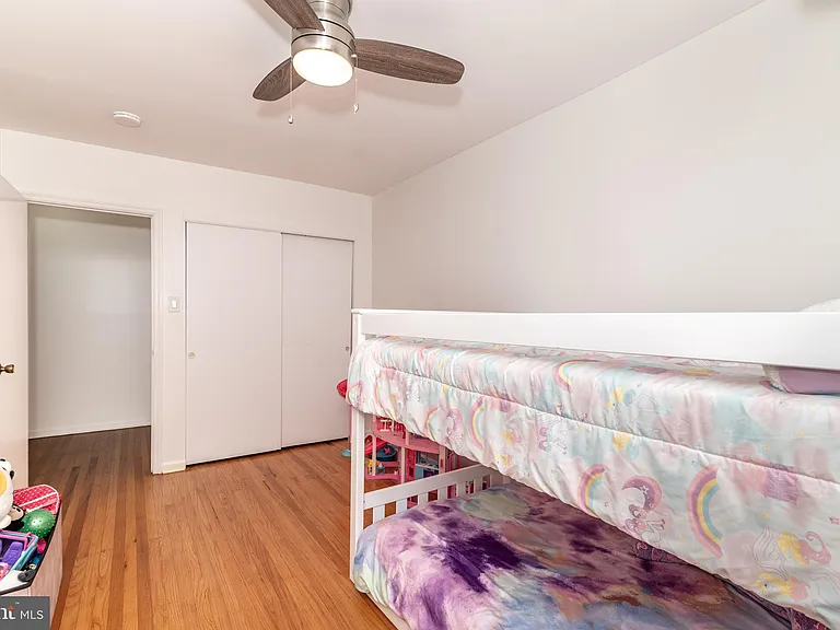 1744 Lark Ln — Photo 27