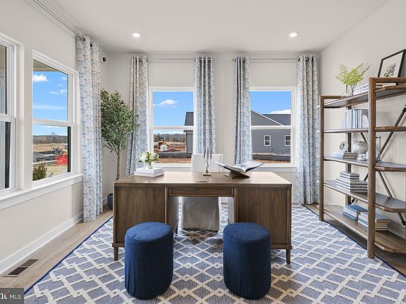 4th image of 10 Freeman St
