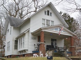117 Crescent St, Allegan, MI 49010