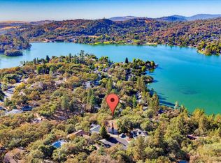 11880 Goldfinch Ct, Penn Valley, CA 95946