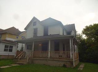 517 N Avon St, Rockford, IL 61101