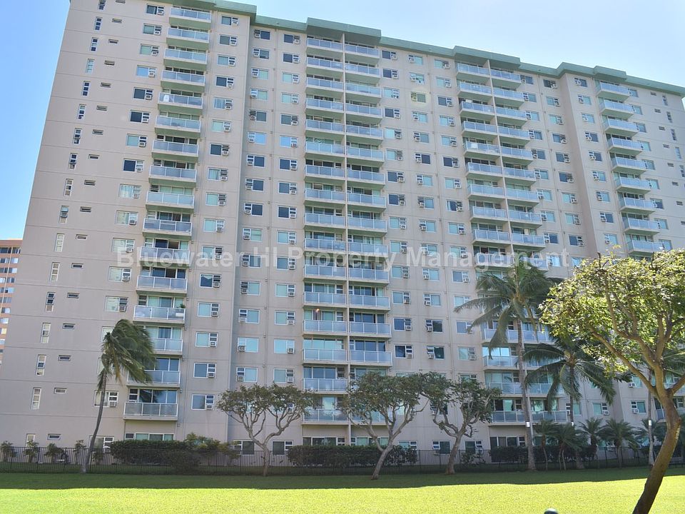 1st image of 3009 Ala Makahala Pl APT 1212
