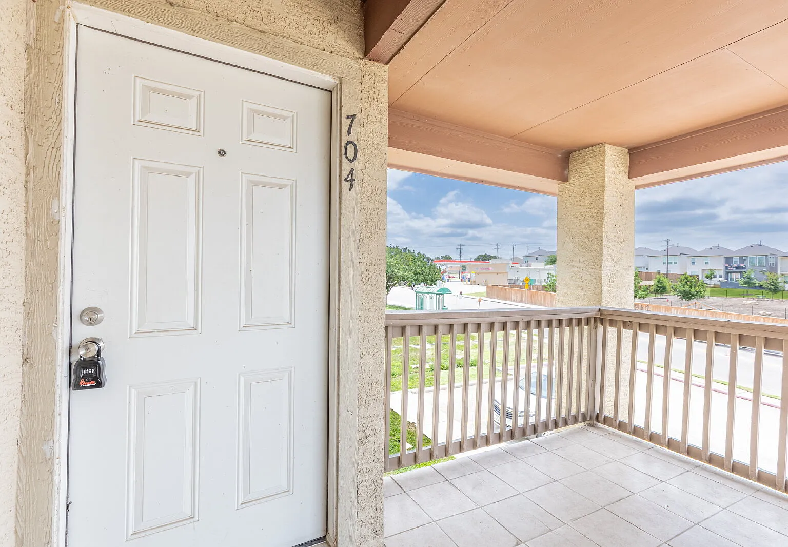 3 bed, 2.0 bath, 1150 sqft, $995 — Photo 4