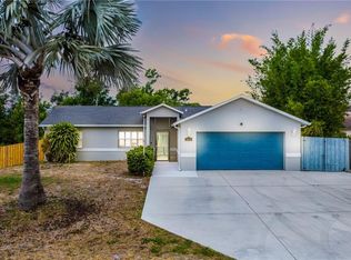 18396 Ostego Dr, Fort Myers, FL 33967